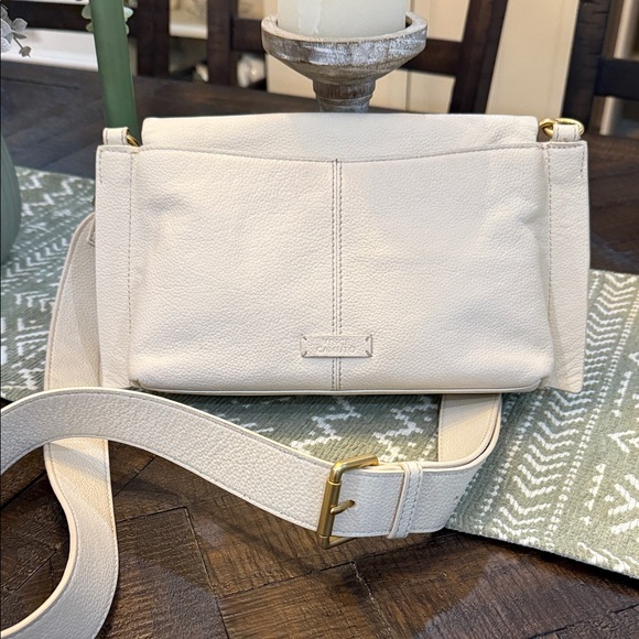 Vince Camuto Livee Leather Crossbody‎ Bag - Picture 3 of 14